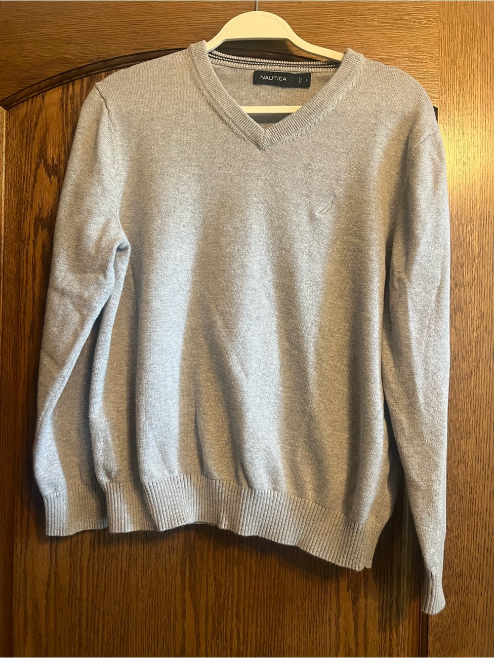 Nautica Men's Heather Gray V-Neck Sweater